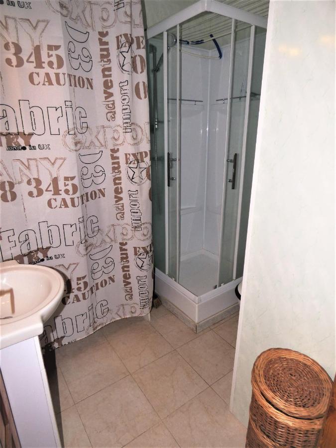 "Les Lupins 10" Residence "Les Lupins" Studio Cabine Pkg-100M Telecabine-Vue Lac, Montagne, Village Лез-Анґль Екстер'єр фото